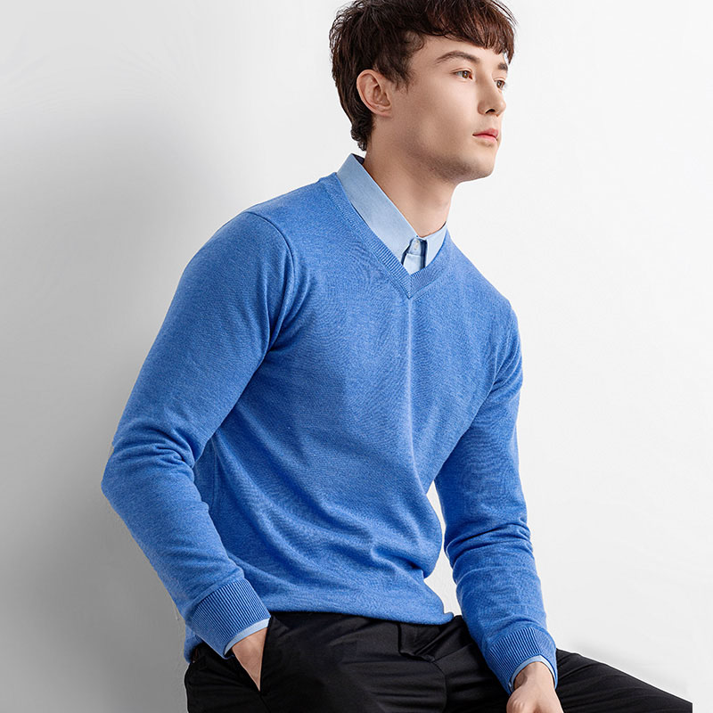 For købmænd i cashmere cardigans, mænds merino cardigans og cashmere sweater -producenter er det vigtigt at vælge den rigtige pålidelige cashmere sweaterproducent